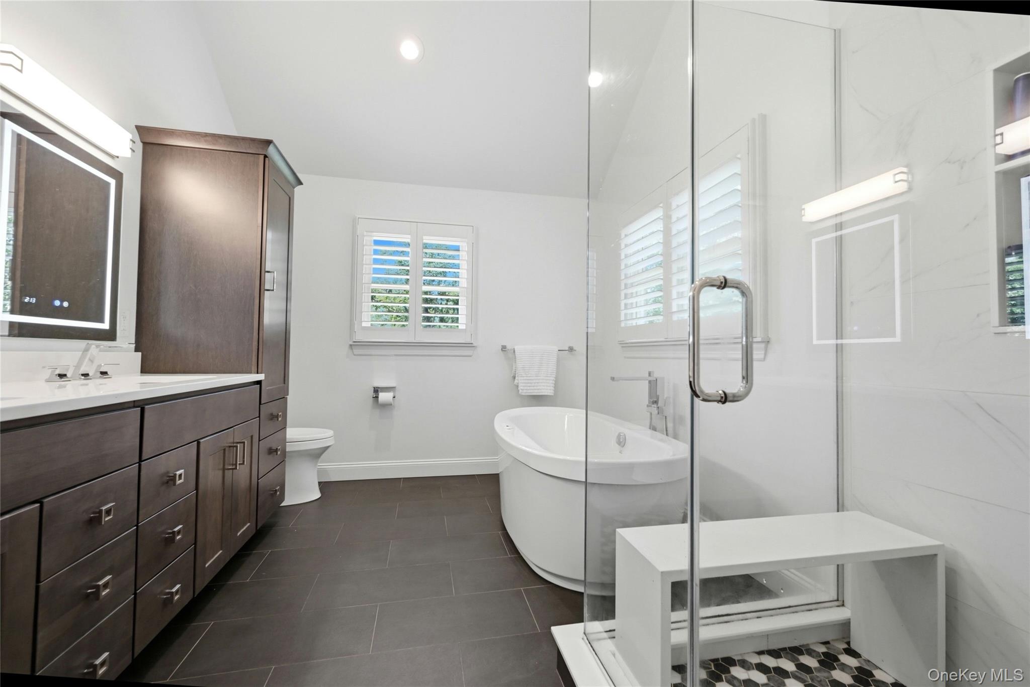 7 Cotswold Drive Property Photo 23