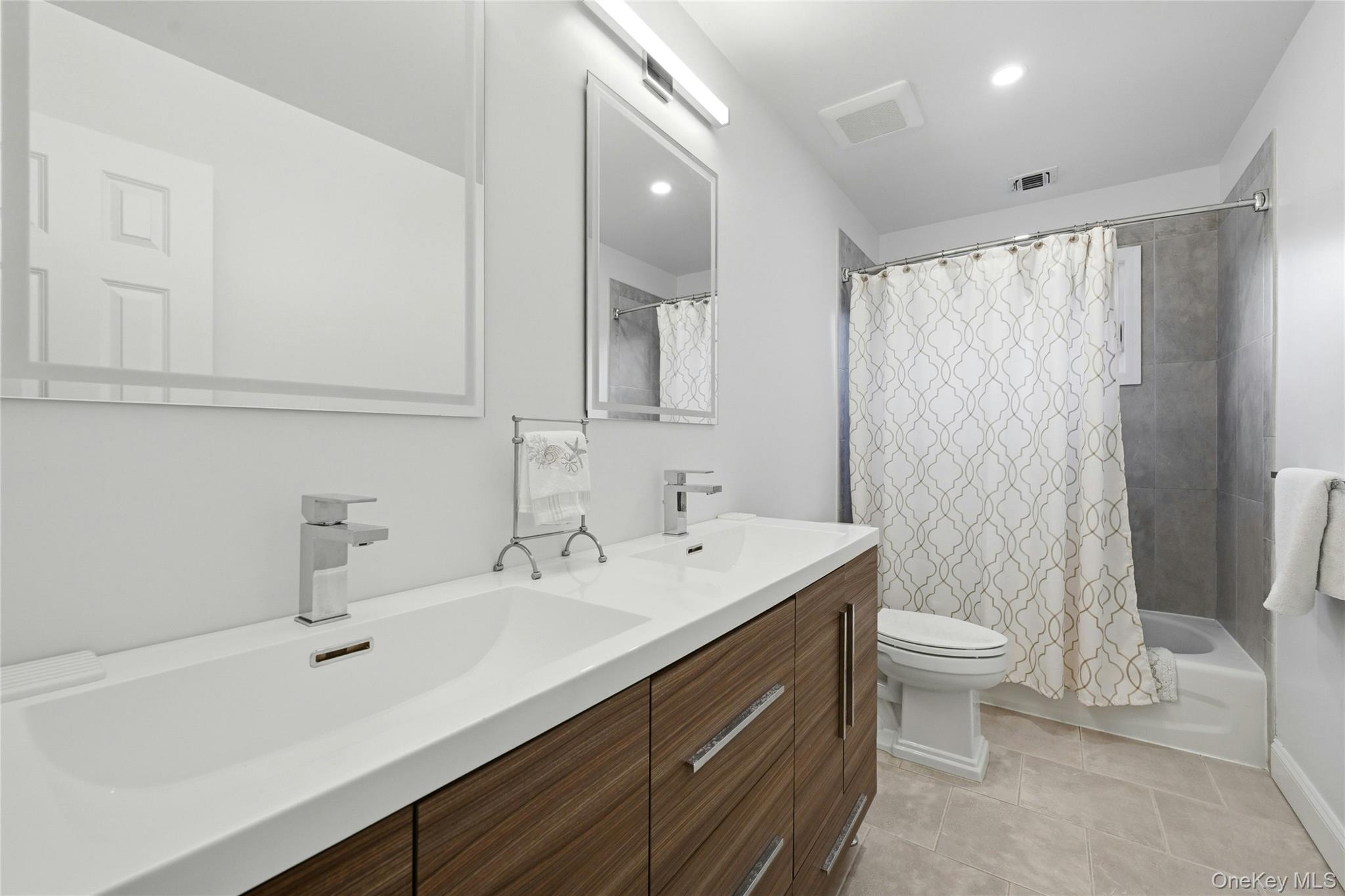 7 Cotswold Drive Property Photo 29