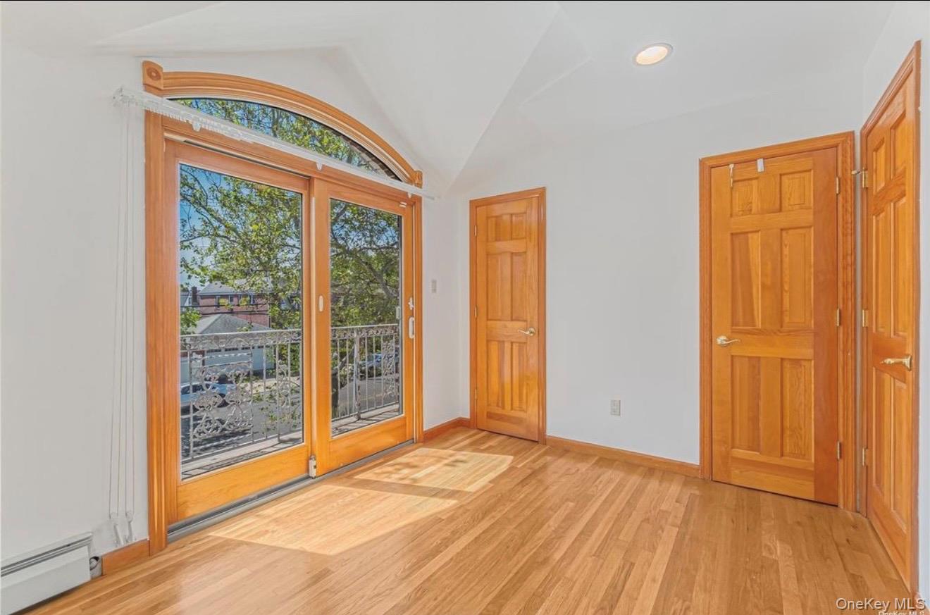 5122 199th Street Property Photo 11