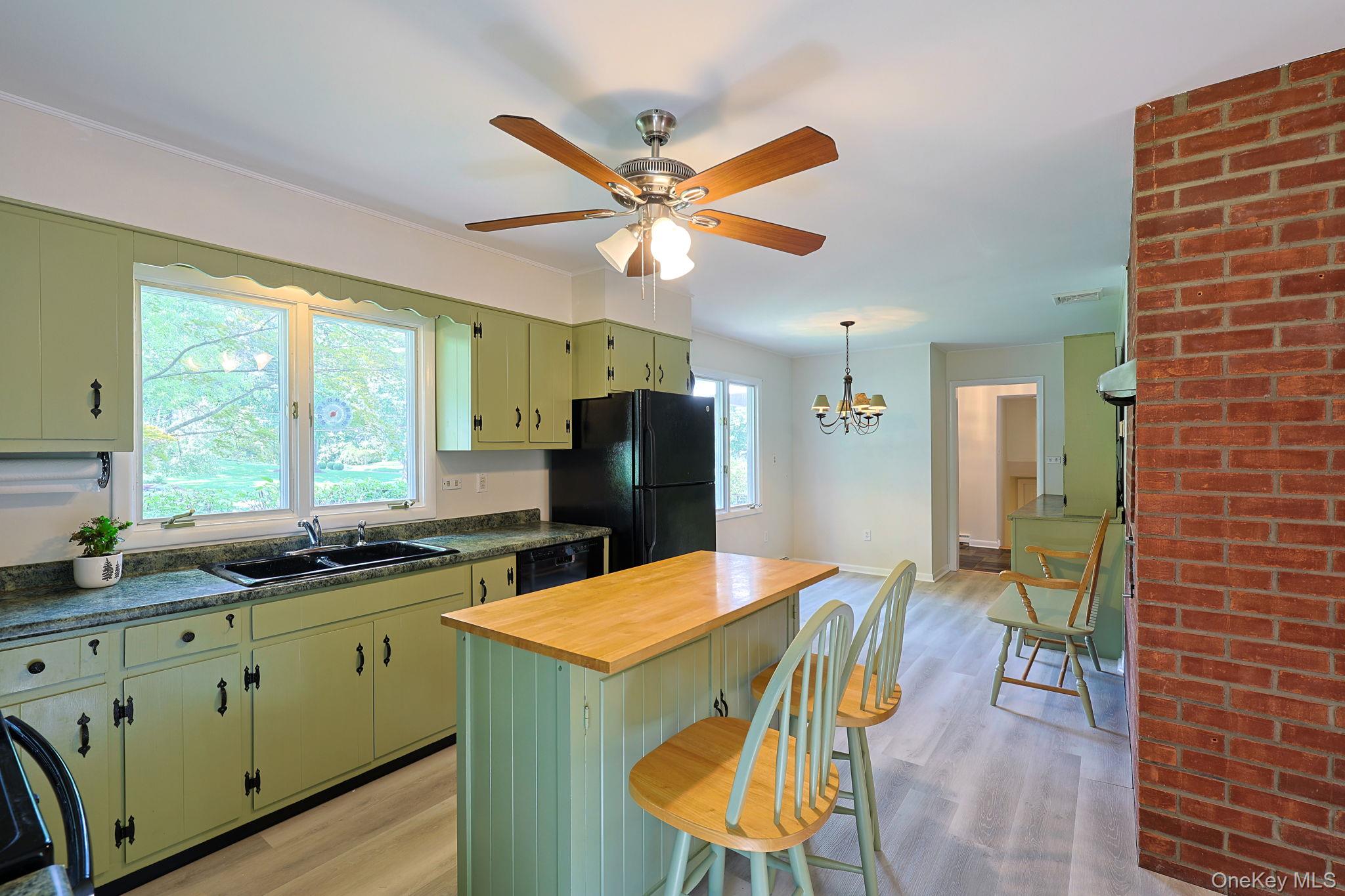 58 Edgehill Drive Property Photo 11
