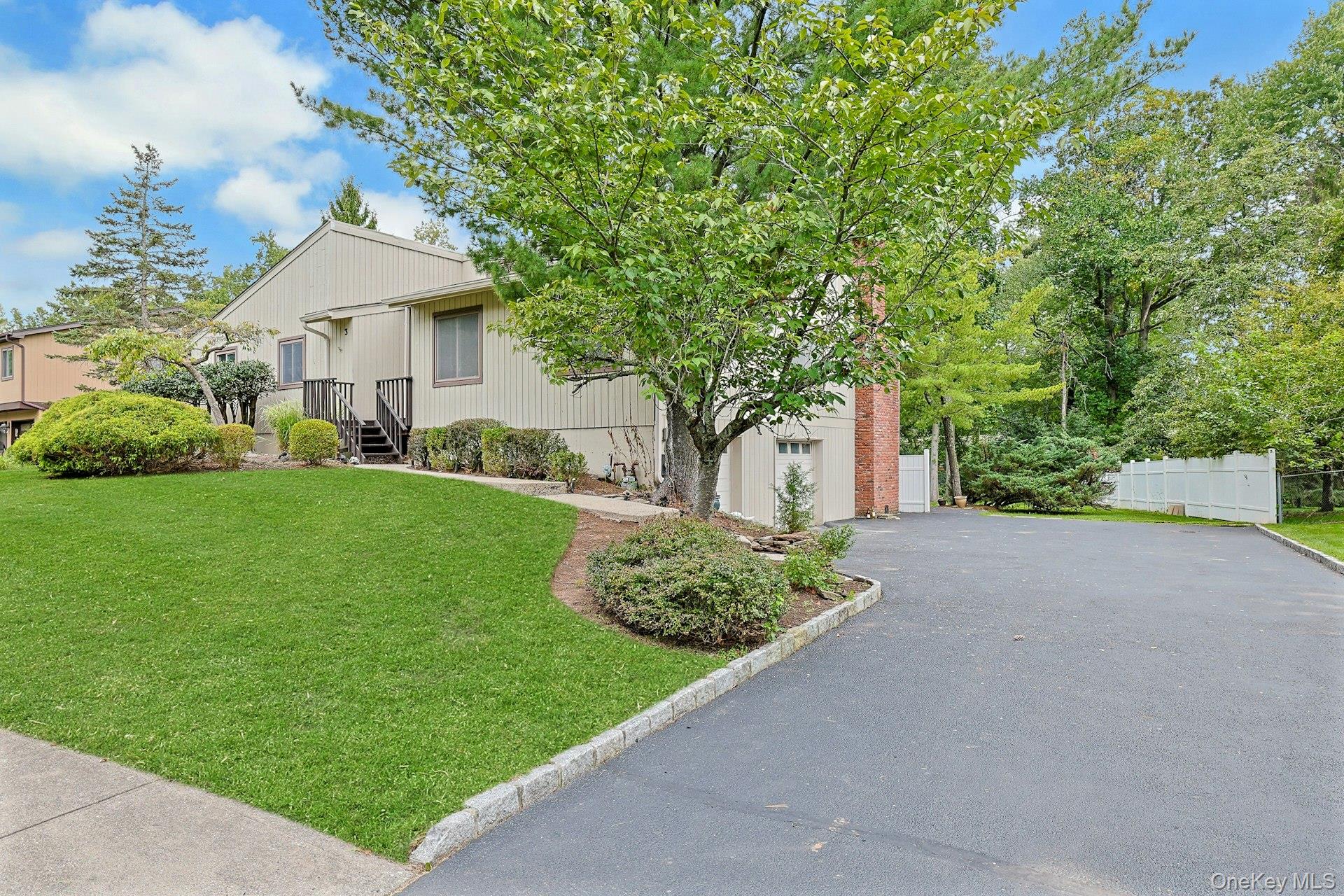 3 Sasson Terrace Property Photo 11