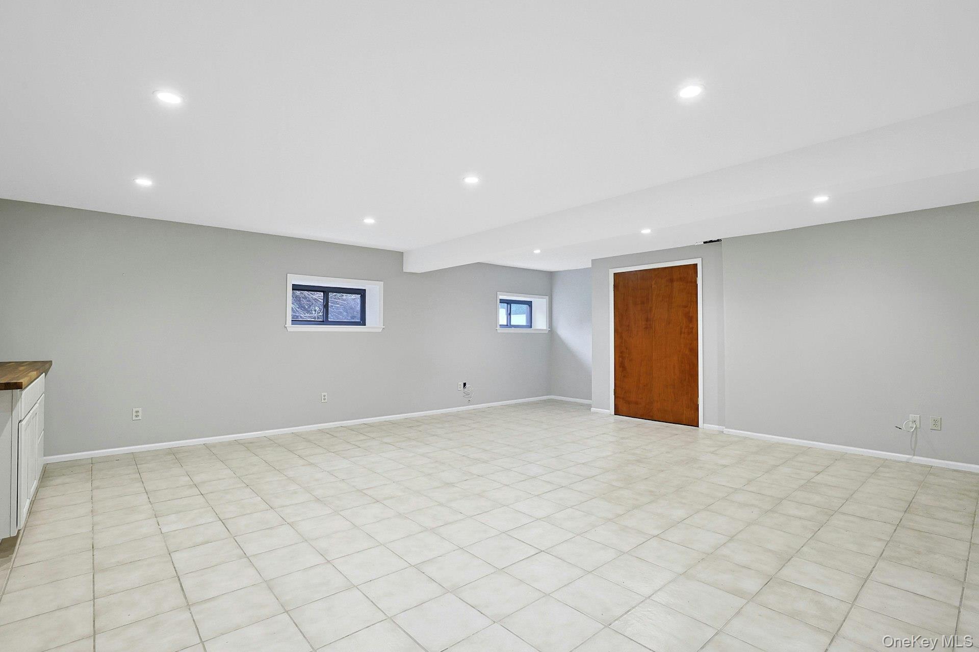 3 Sasson Terrace Property Photo 24
