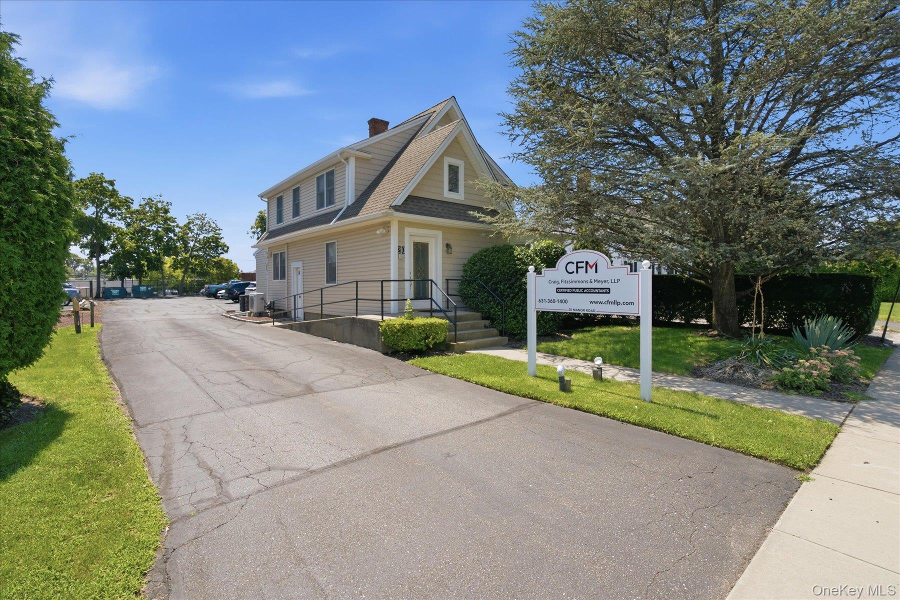 20 Manor Road Property Photo 1