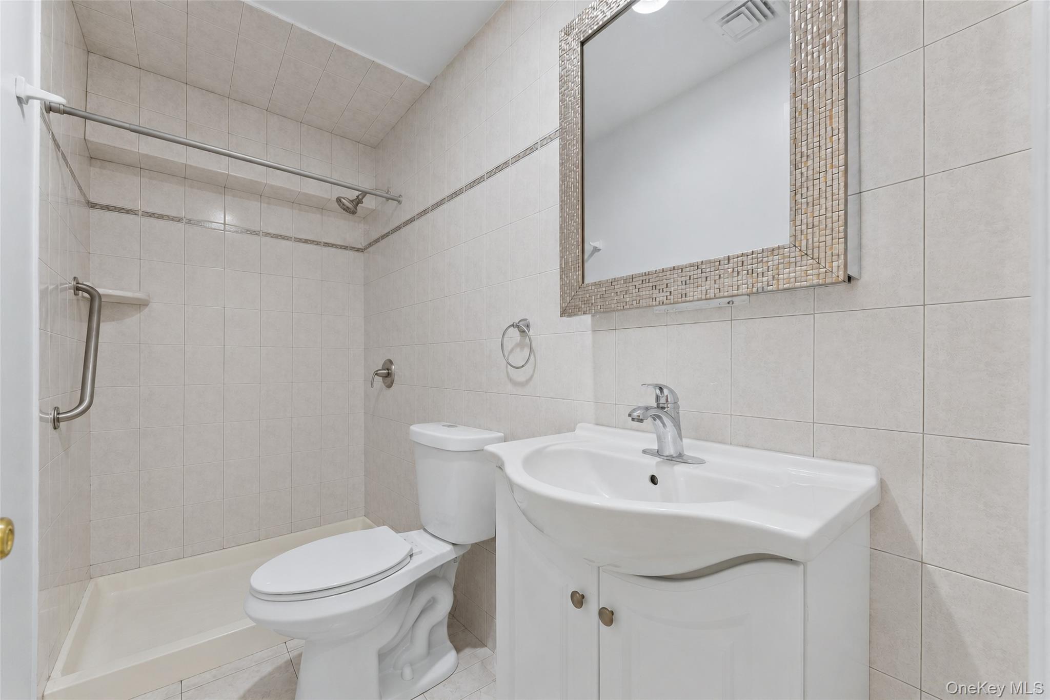 2-40 150th Street Property Photo 34