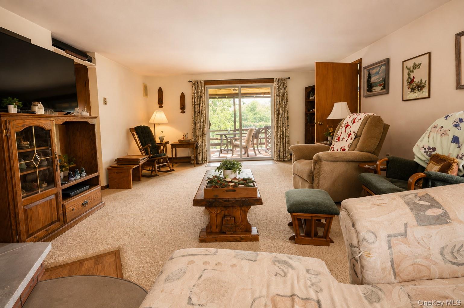740 Wallkill Avenue Property Photo 10