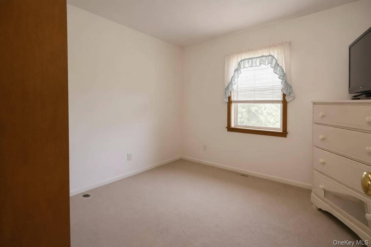 740 Wallkill Avenue Property Photo 33