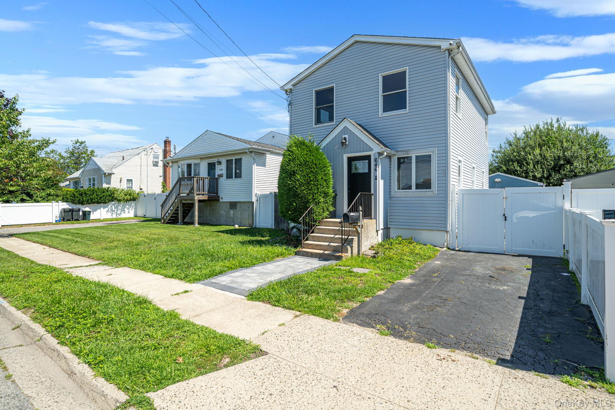 646 S 7th Street Property Photo 1