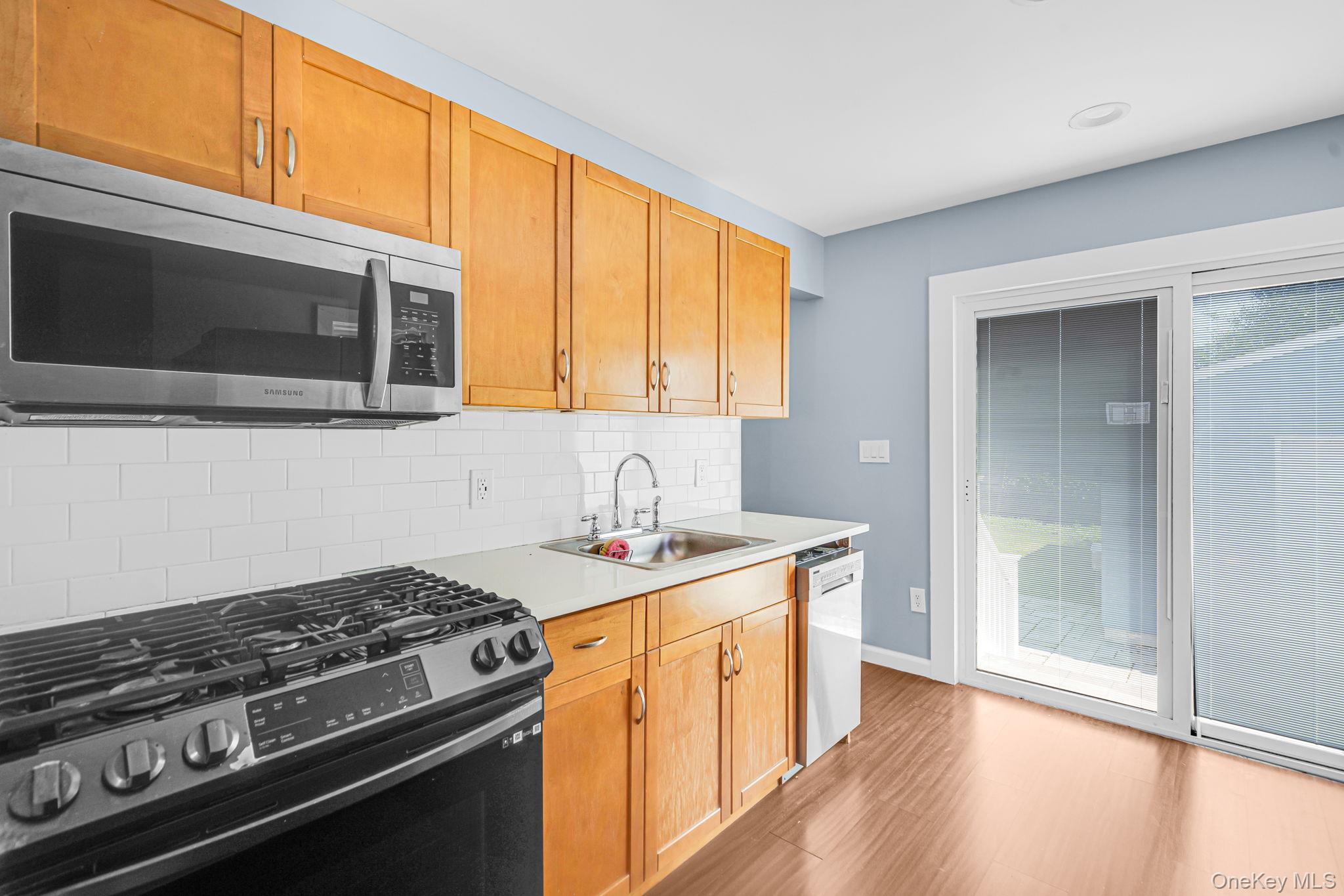646 S 7th Street Property Photo 12