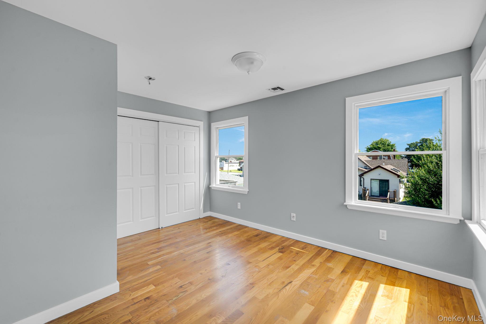 646 S 7th Street Property Photo 17