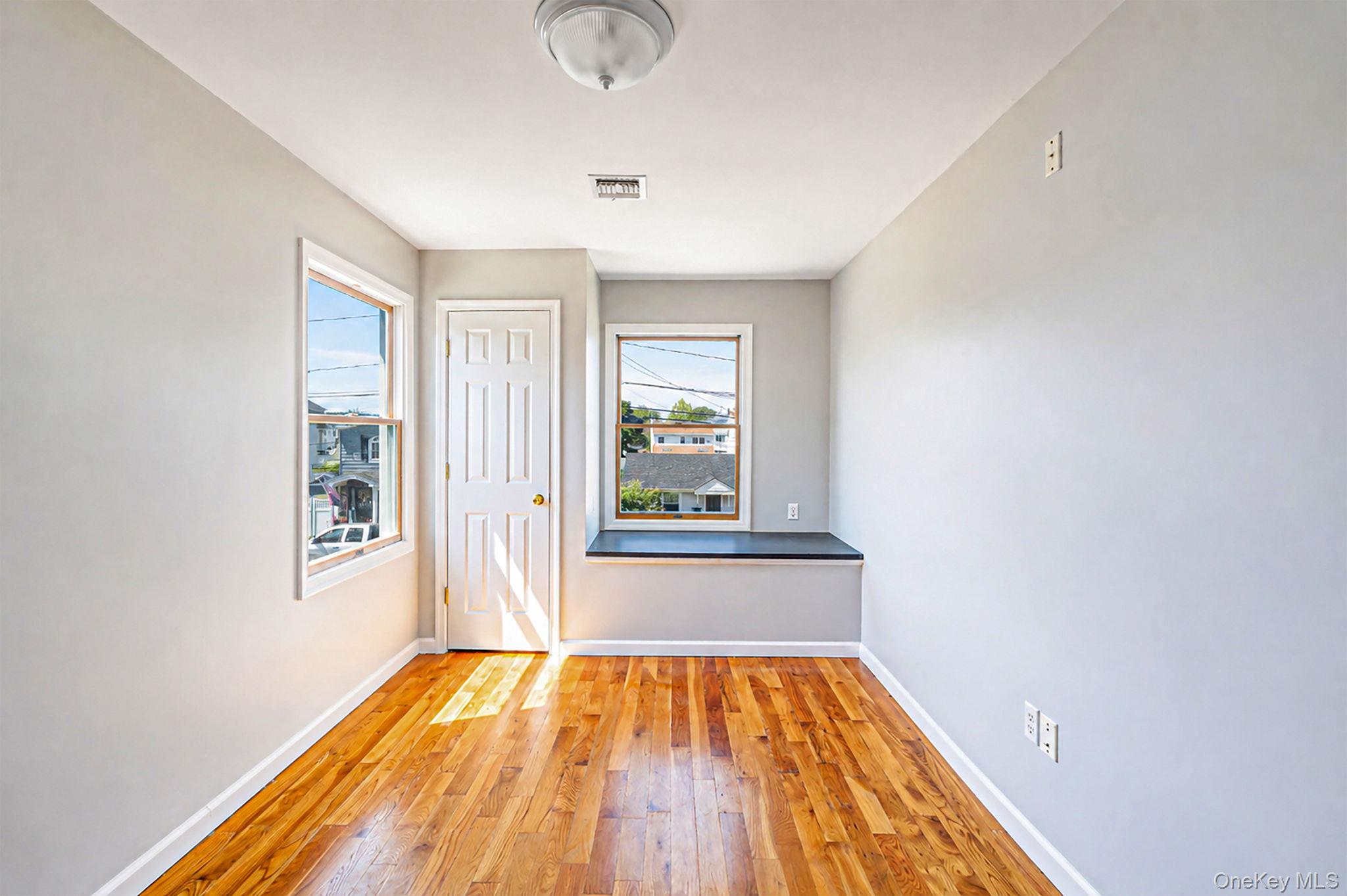 646 S 7th Street Property Photo 19