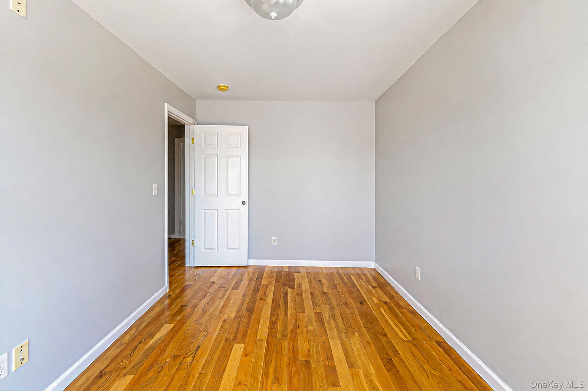 646 S 7th Street Property Photo 20