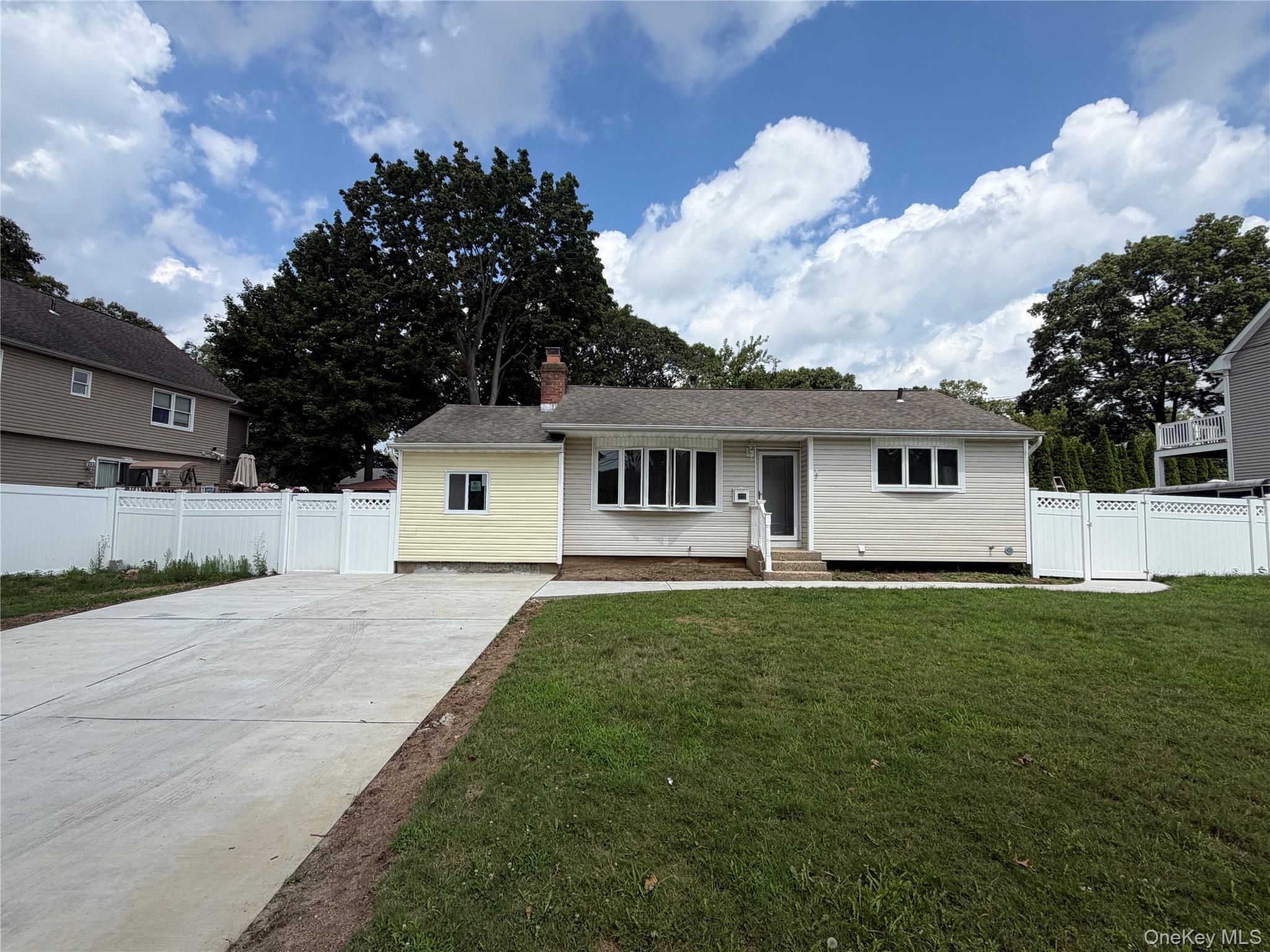 3 Grand Haven Drive Property Photo 1