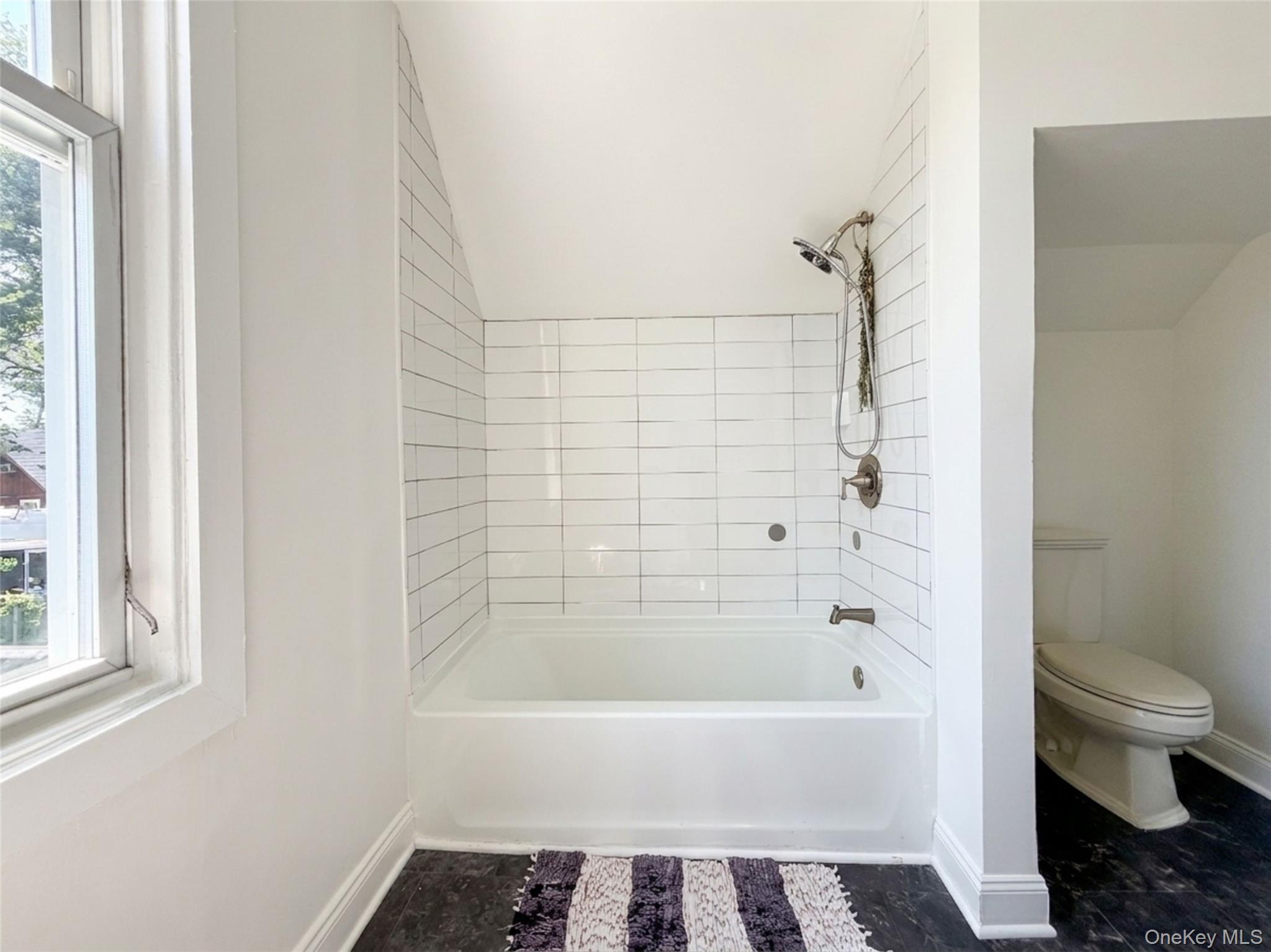 48 Elmendorf Street Property Photo 17