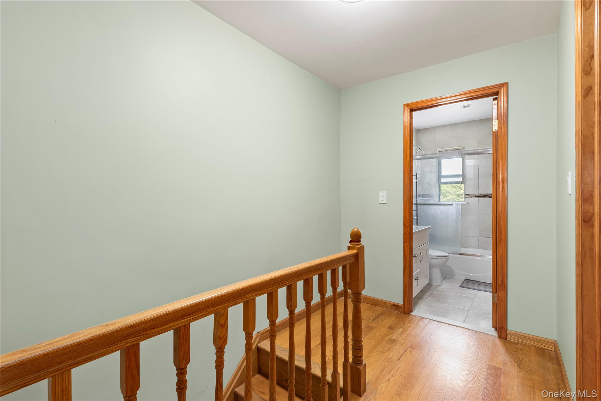 5352 194th Street Property Photo 8