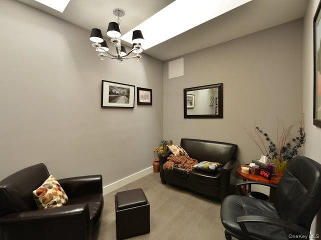 91 Carman Avenue Property Photo 7