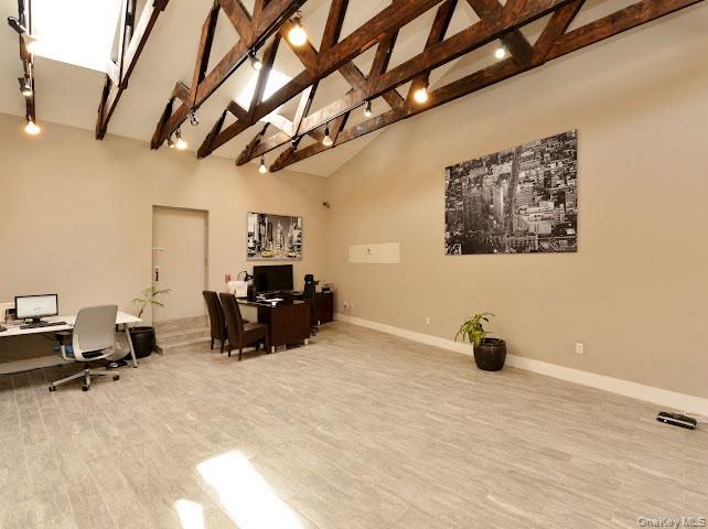 91 Carman Avenue Property Photo 8
