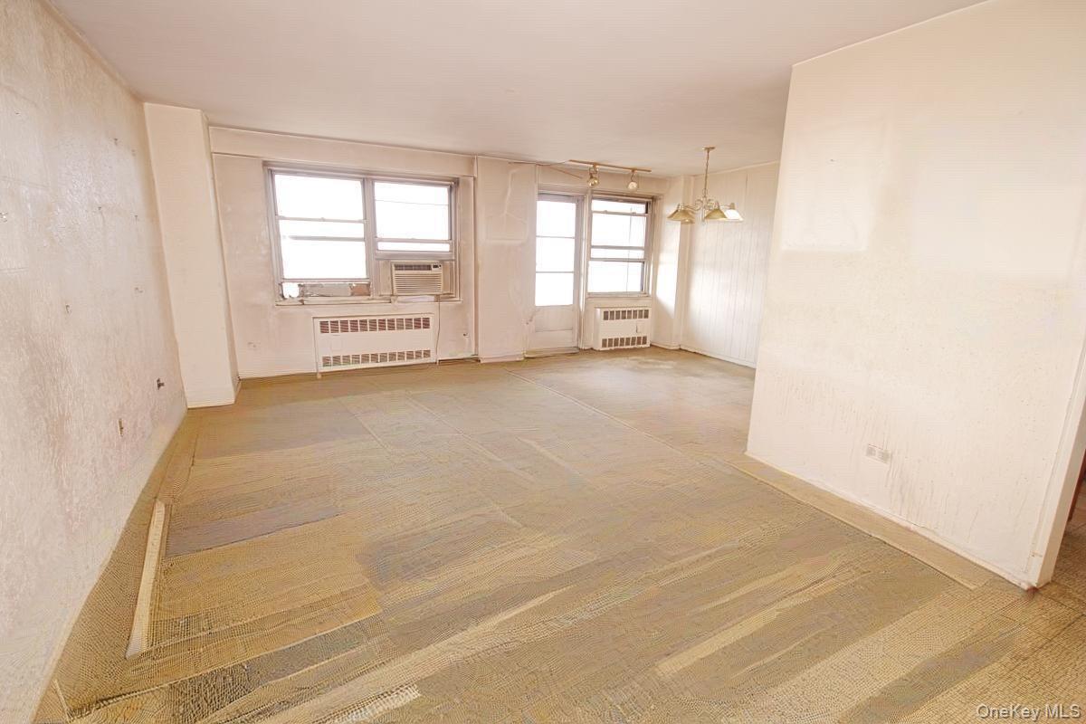 1935 Shore Parkway 15a Property Photo 3