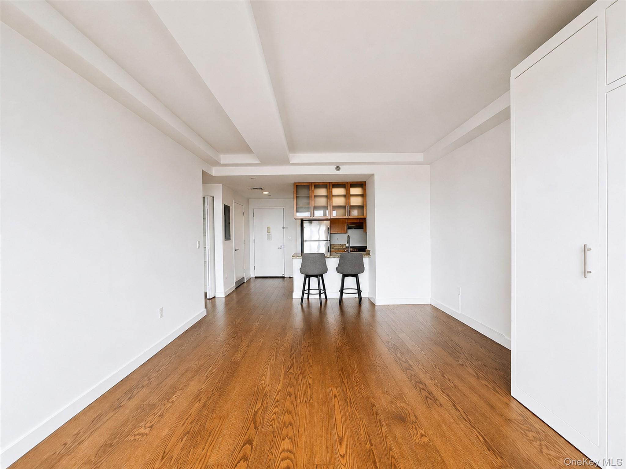 4022 College Point Boulevard 9p Property Photo 9