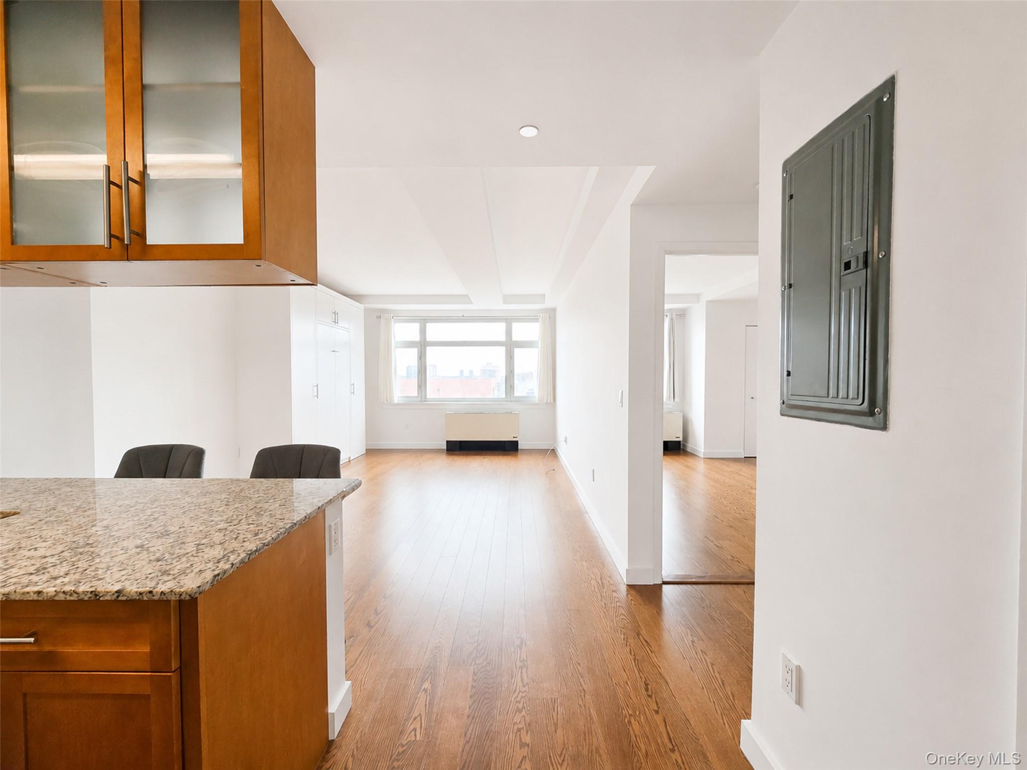 4022 College Point Boulevard 9p Property Photo 12