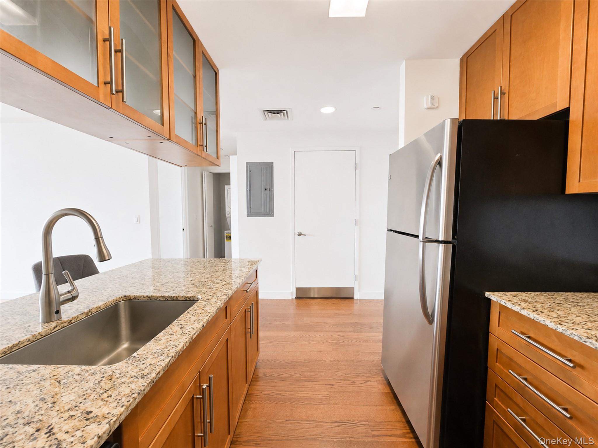 4022 College Point Boulevard 9p Property Photo 15