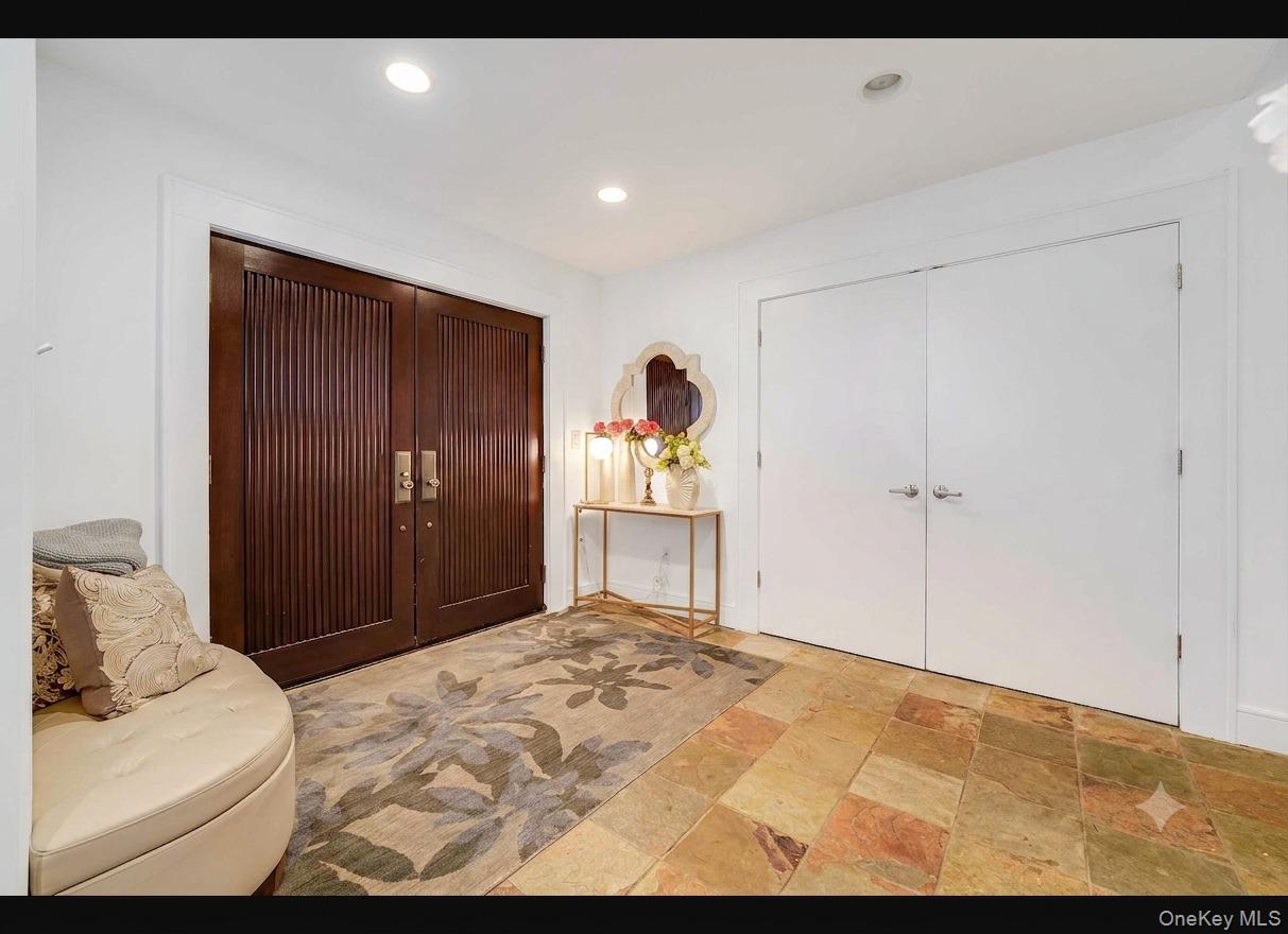 910 Route 9w Property Photo 5