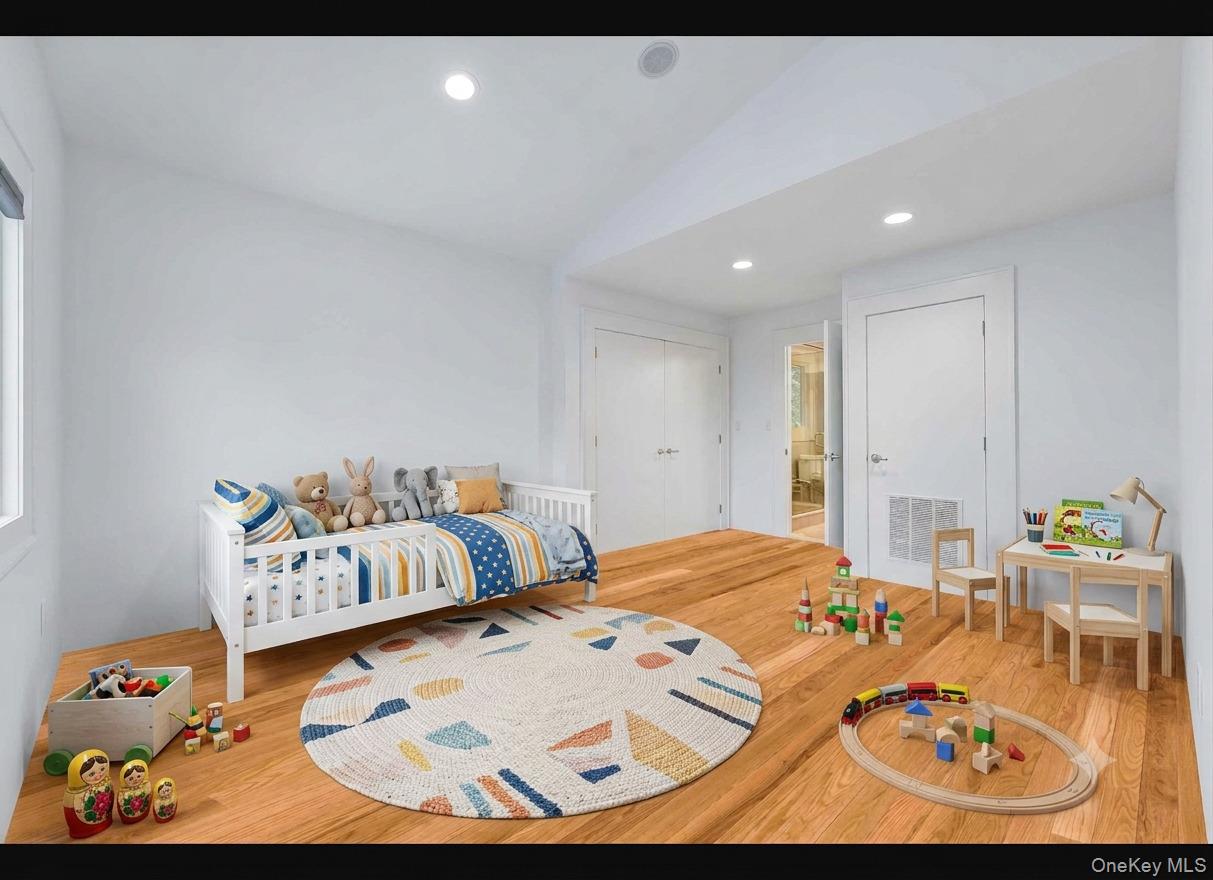 910 Route 9w Property Photo 33