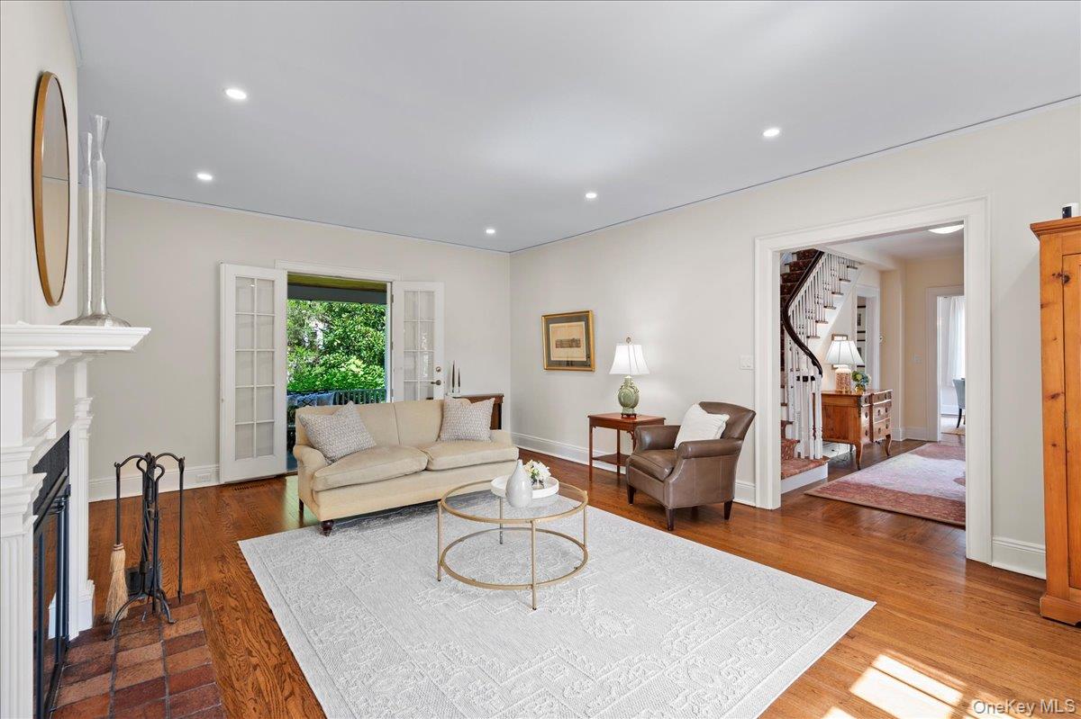 12 Linden Avenue Property Photo 5