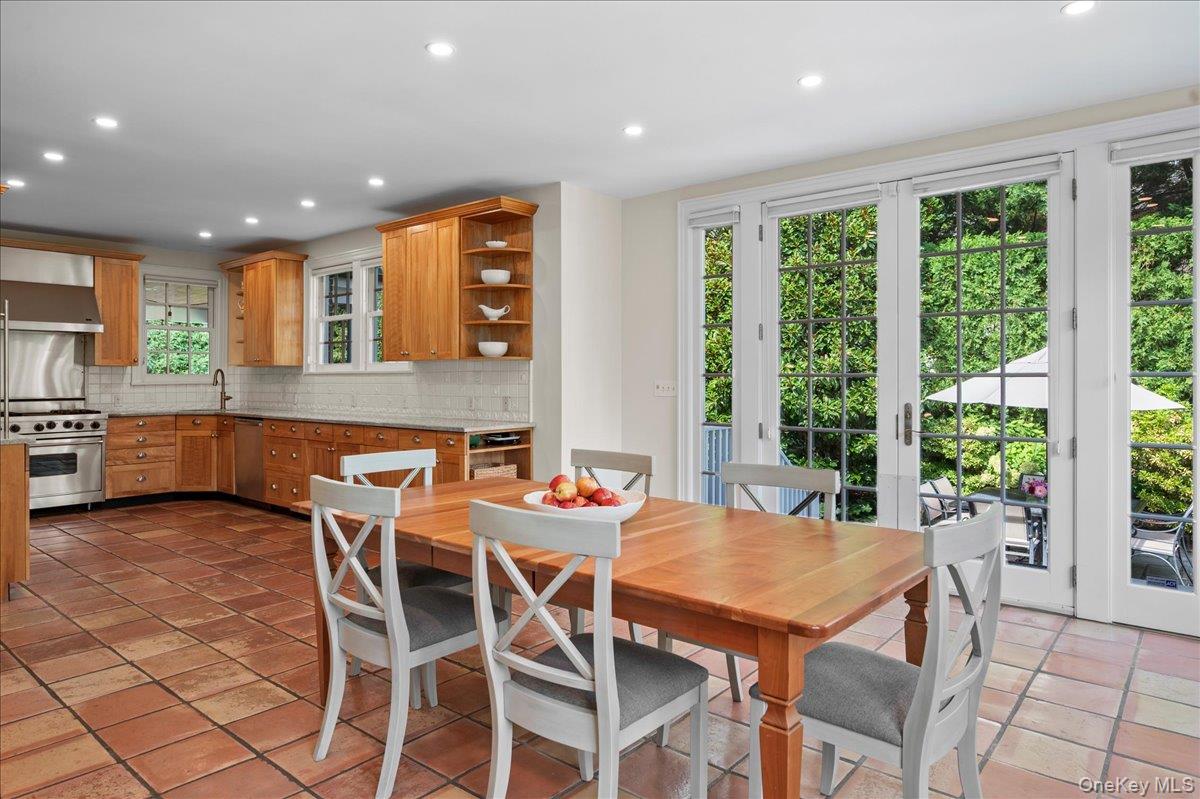 12 Linden Avenue Property Photo 7