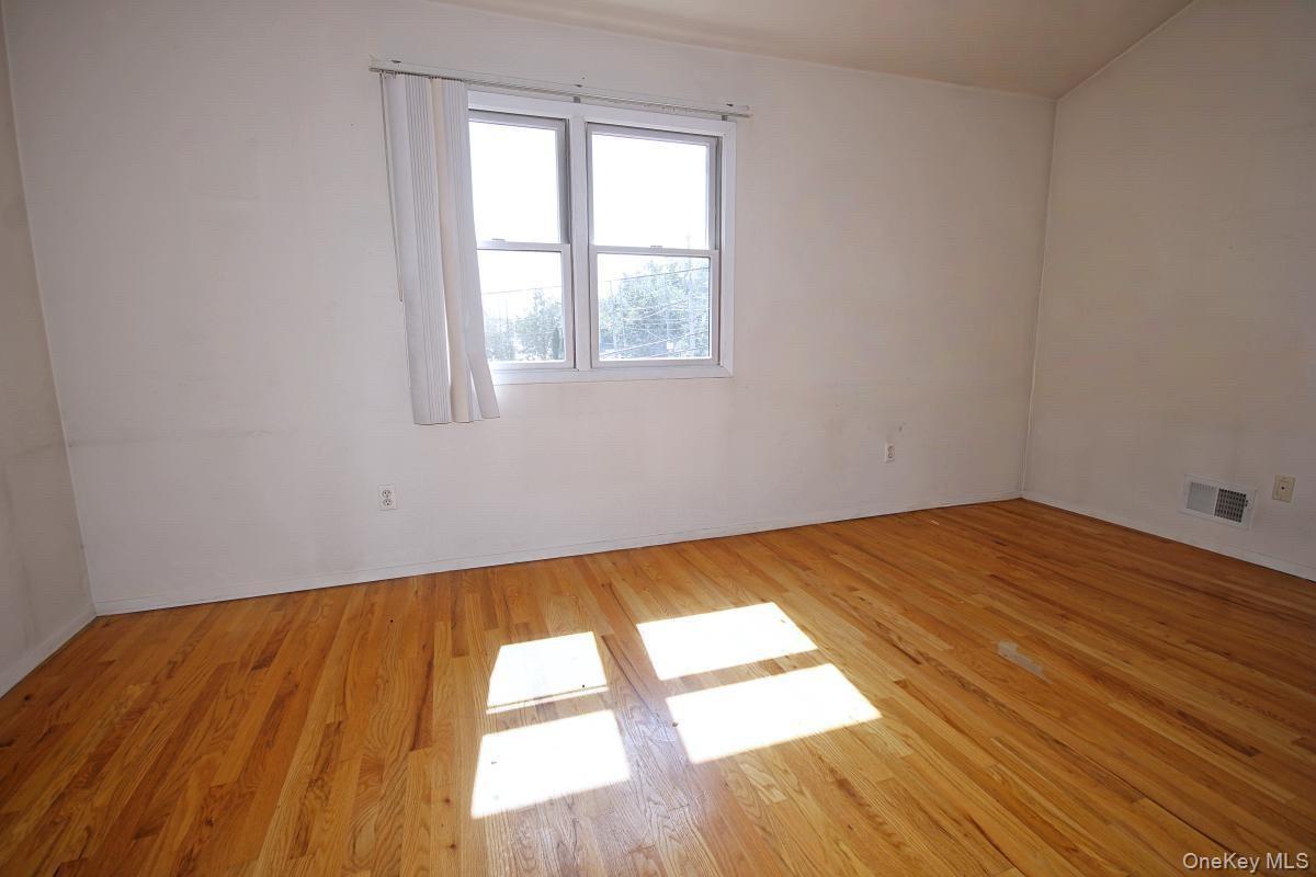 5 Abbey Road Property Photo 12