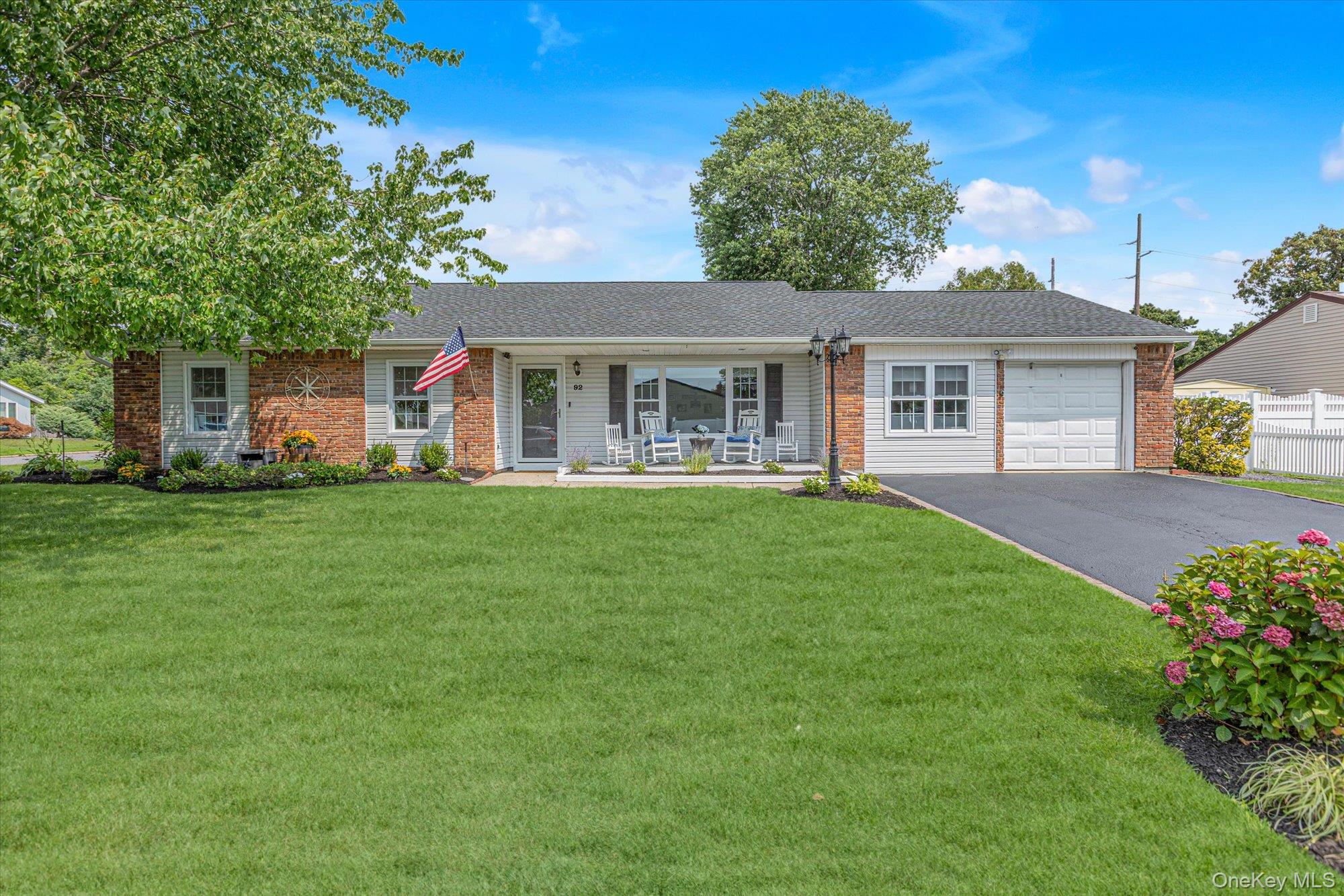 92 Sequoia Way Property Photo 1