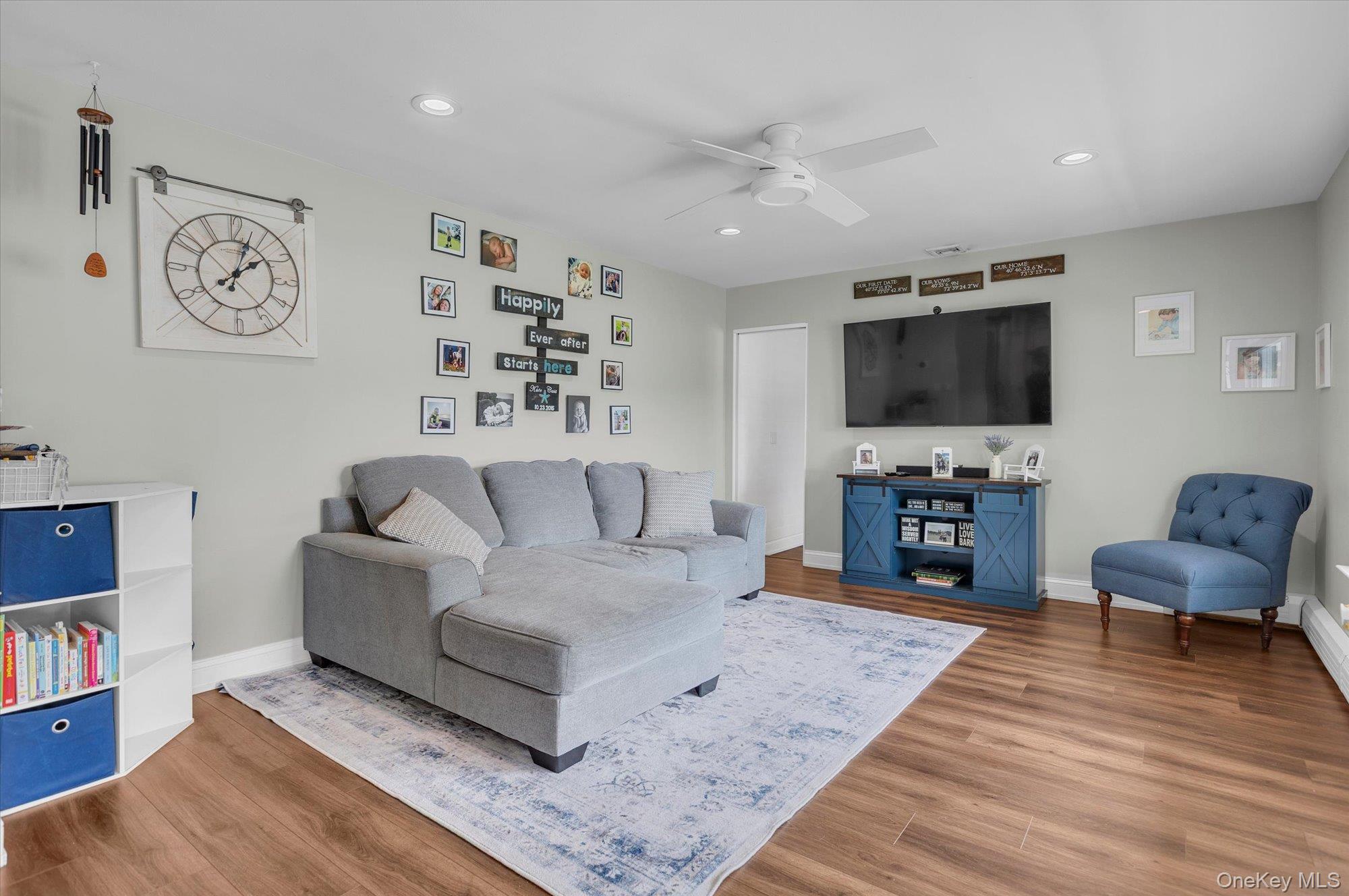 92 Sequoia Way Property Photo 2