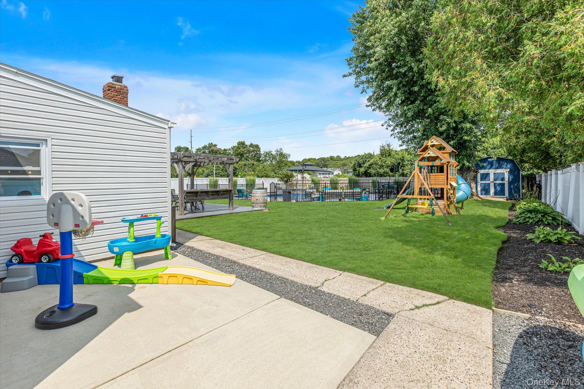 92 Sequoia Way Property Photo 23