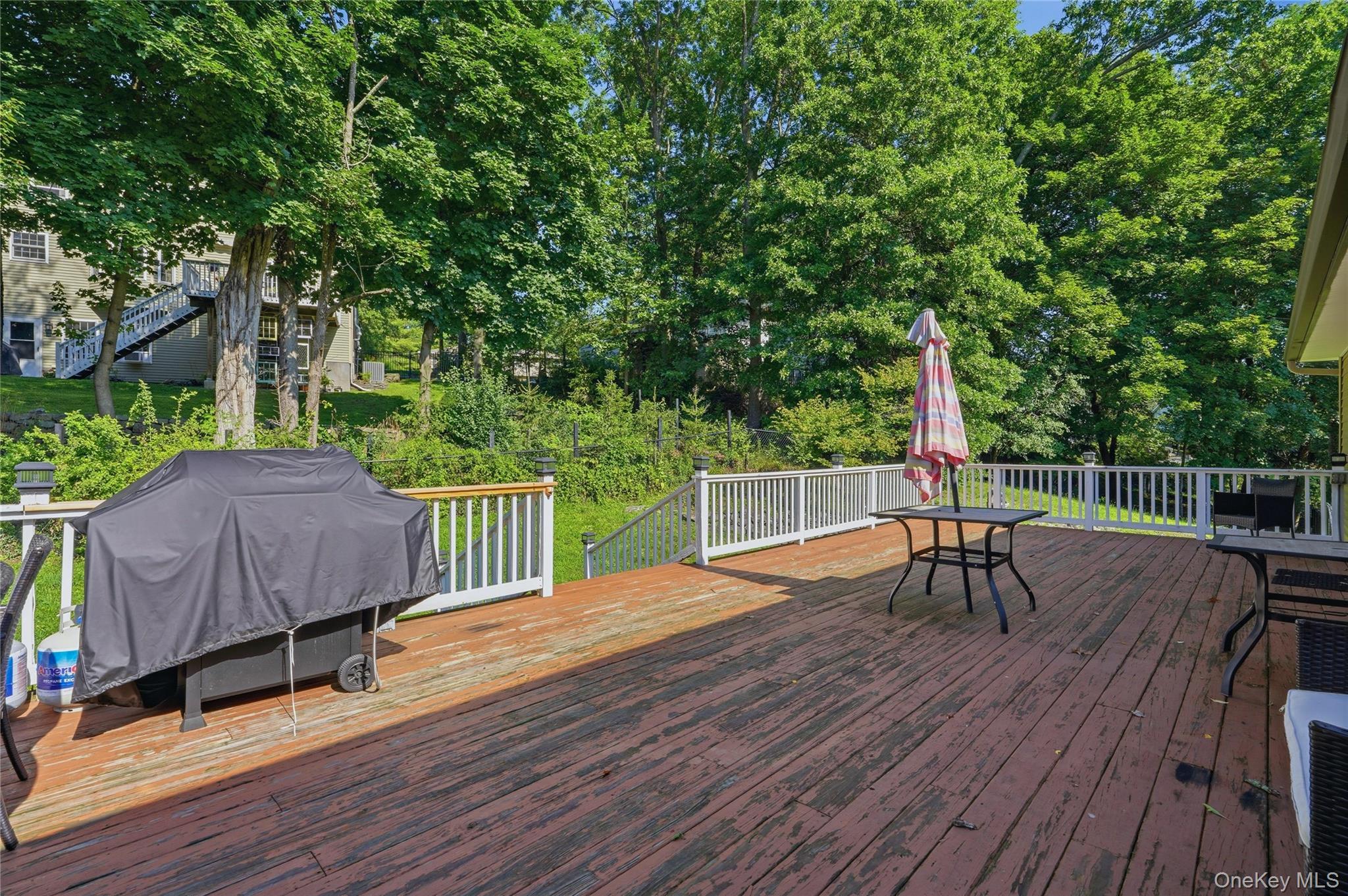 119 Scotchtown Avenue Property Photo 18
