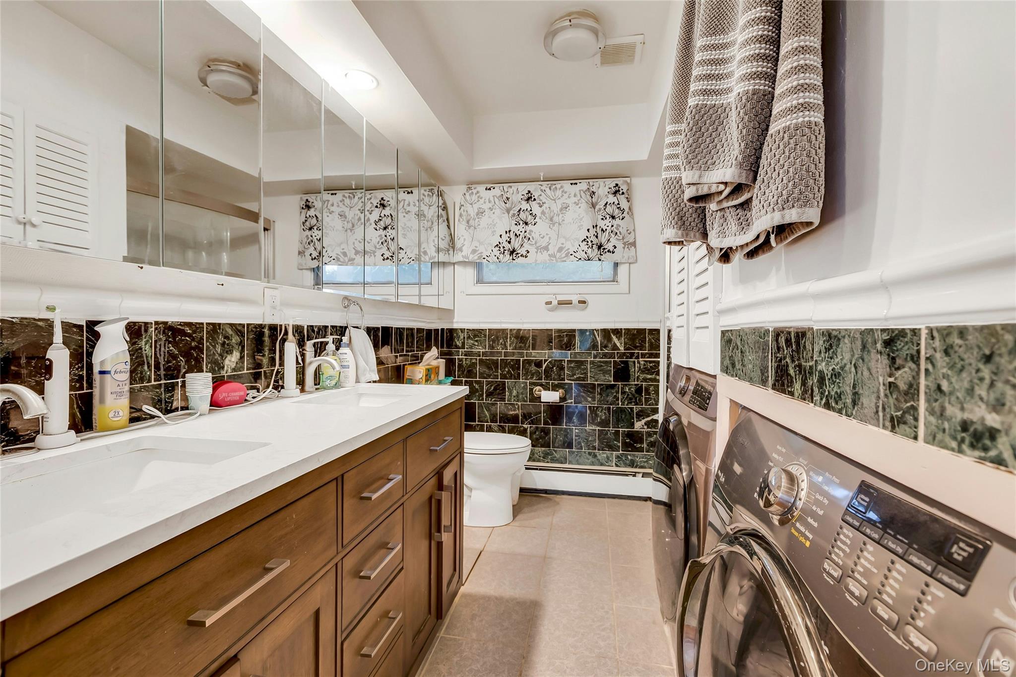 170 Division Avenue Property Photo 16