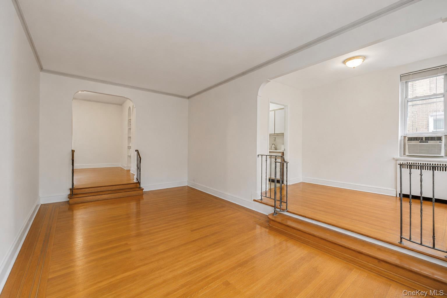 2160 Bronx Park 1f Property Photo 5