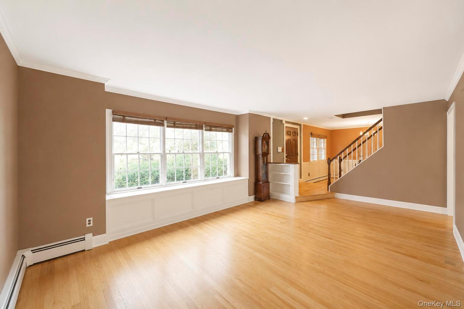 18 Elkin Drive Property Photo 8