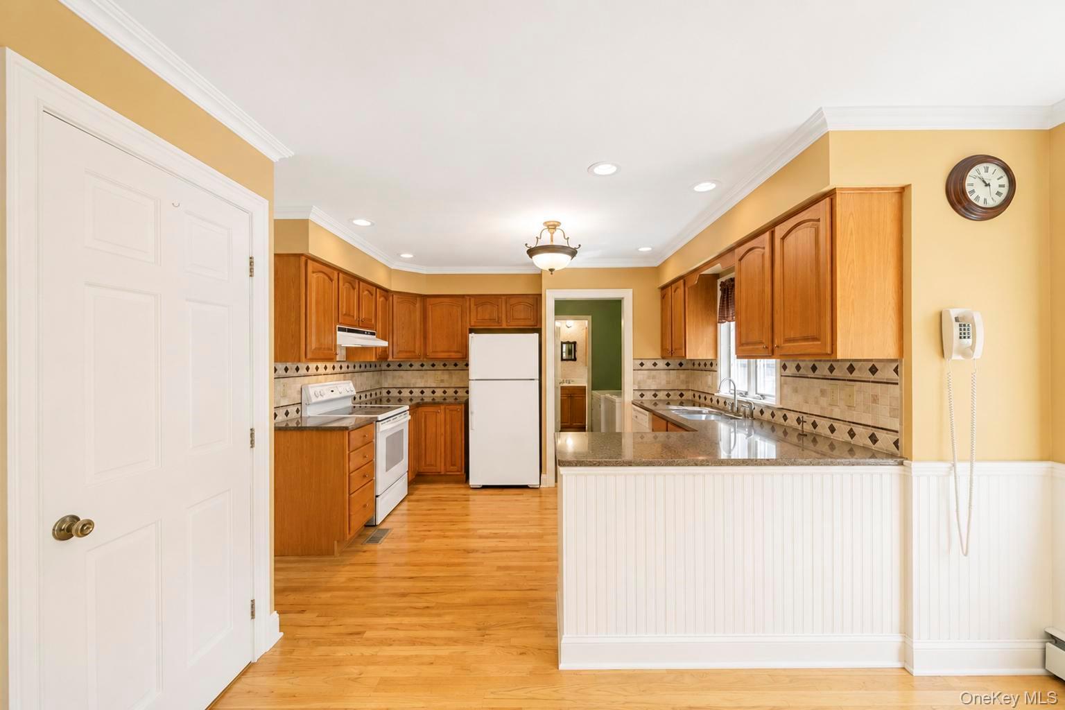 18 Elkin Drive Property Photo 10