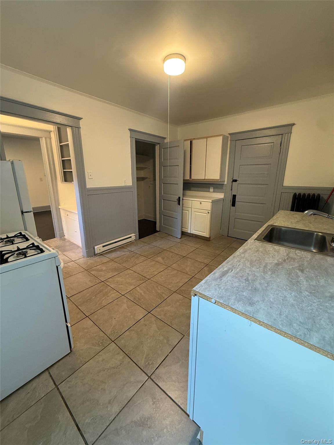 76 S Hamilton Street 2 Property Photo 1