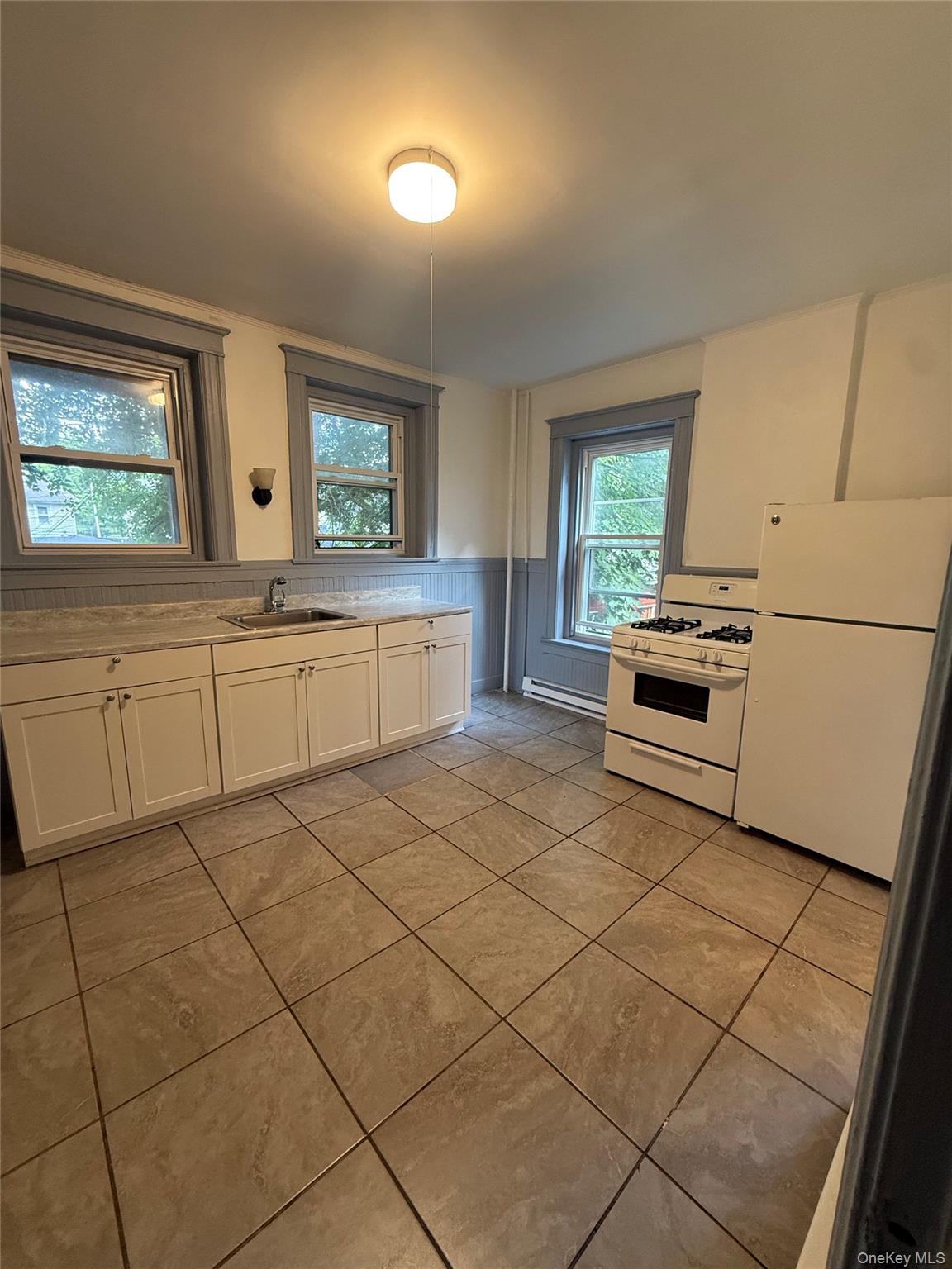 76 S Hamilton Street 2 Property Photo 2