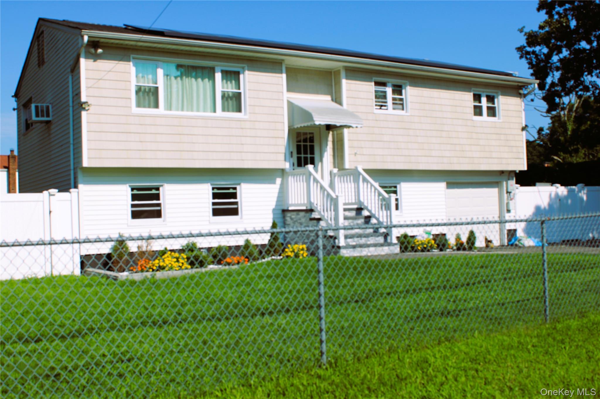 101 Monroe Street Property Photo 1