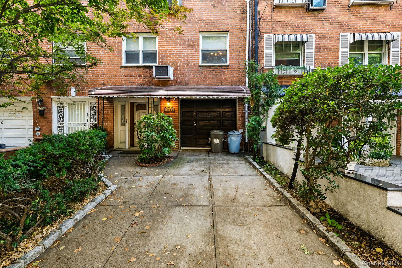 32-18 70th Street Property Photo 1