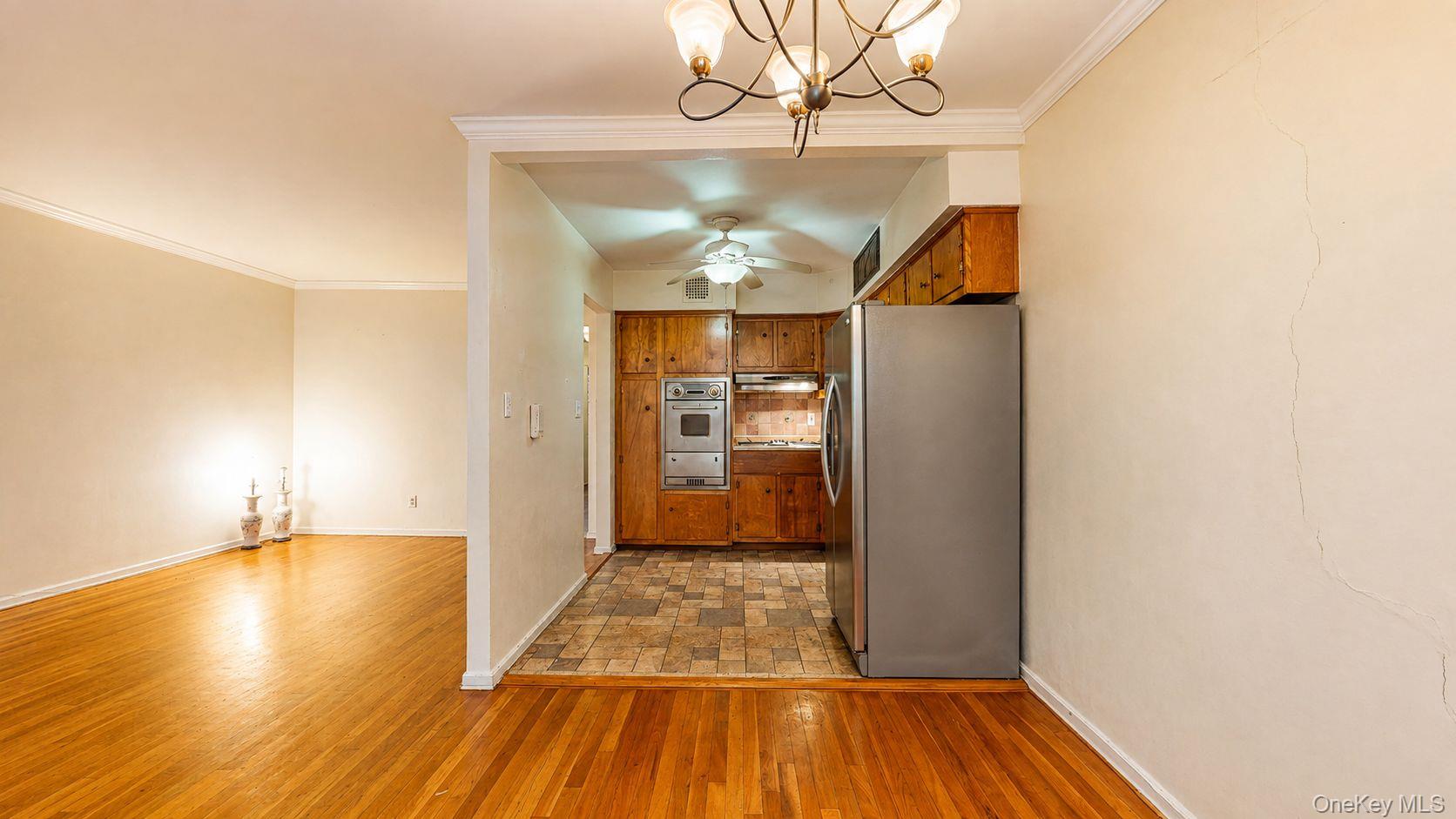 32-18 70th Street Property Photo 12
