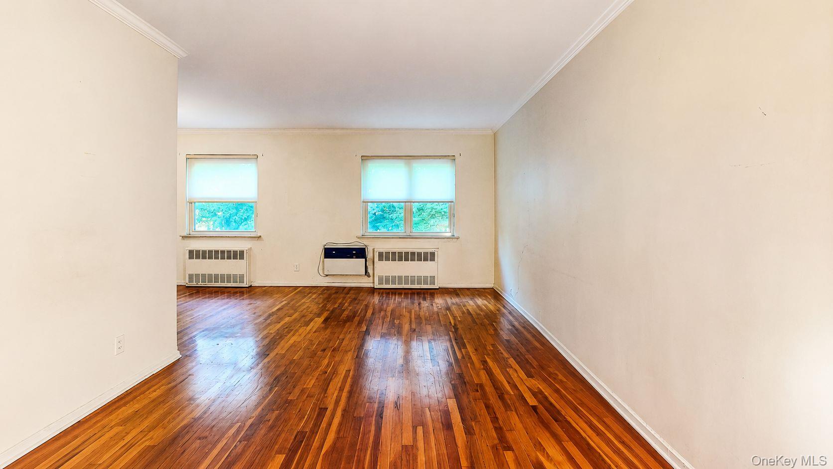 32-18 70th Street Property Photo 20