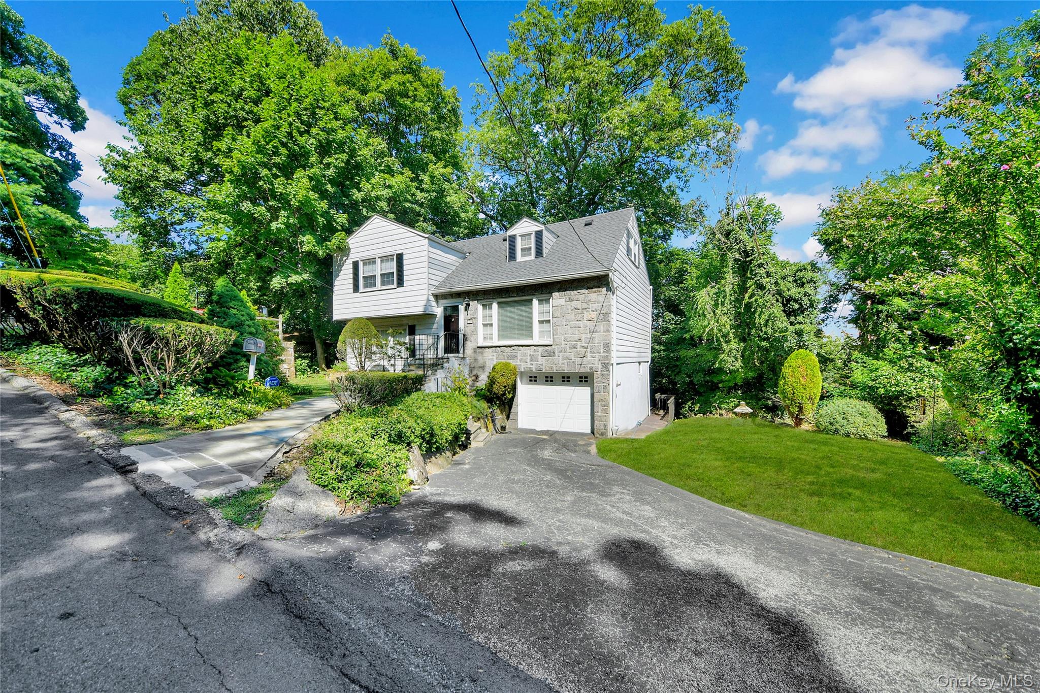 38 Stockbridge Road Property Photo 1