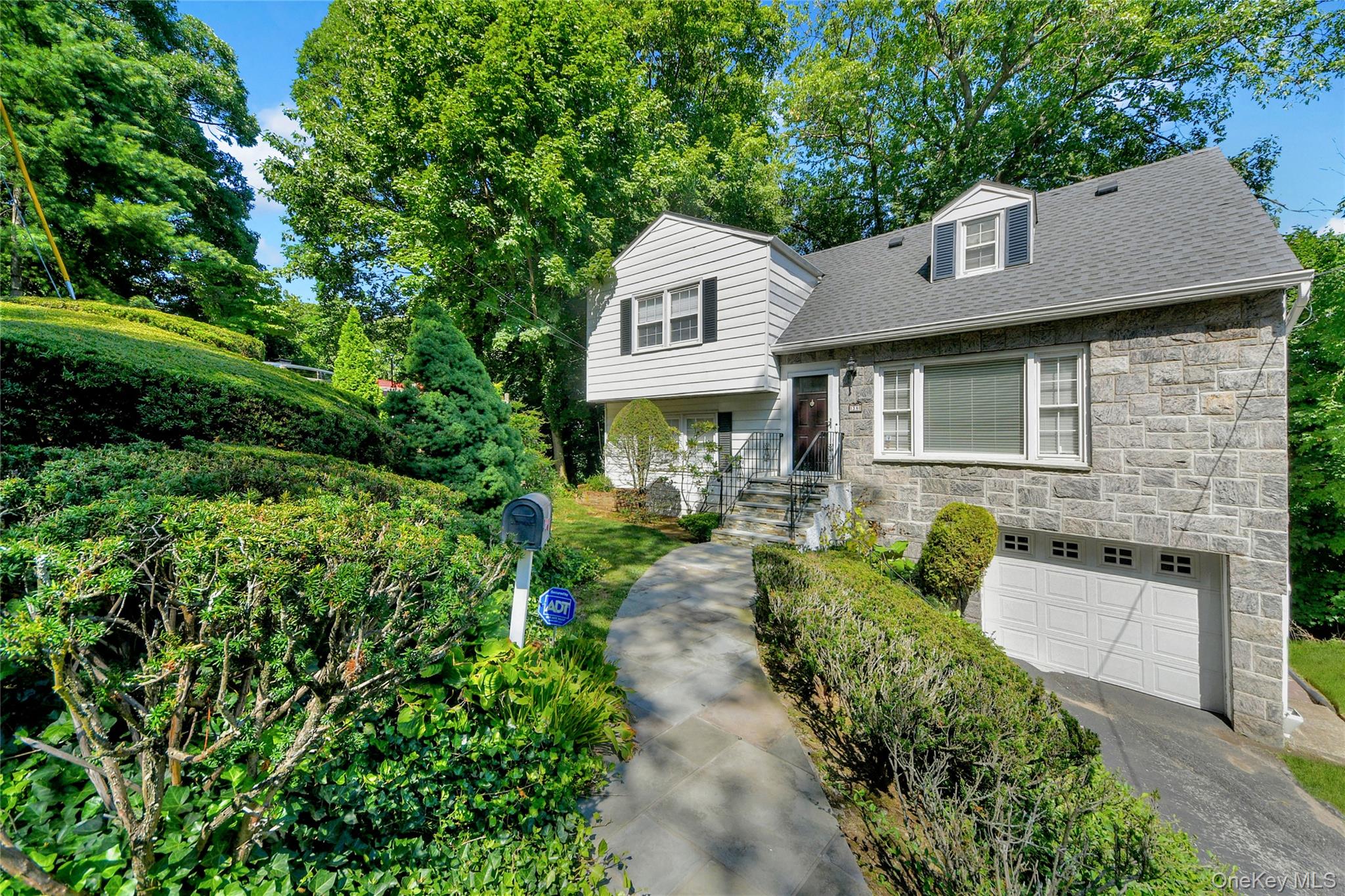 38 Stockbridge Road Property Photo 2