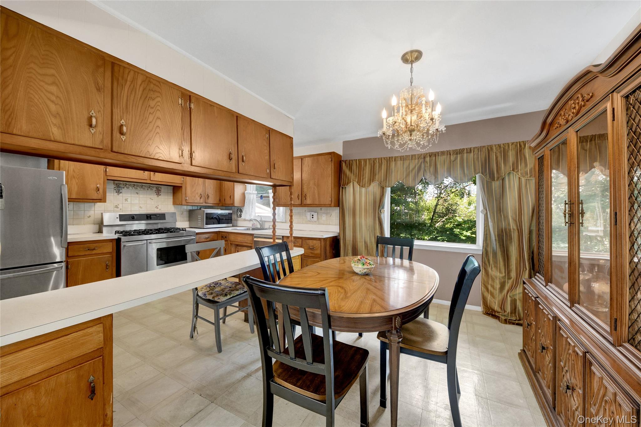 38 Stockbridge Road Property Photo 10
