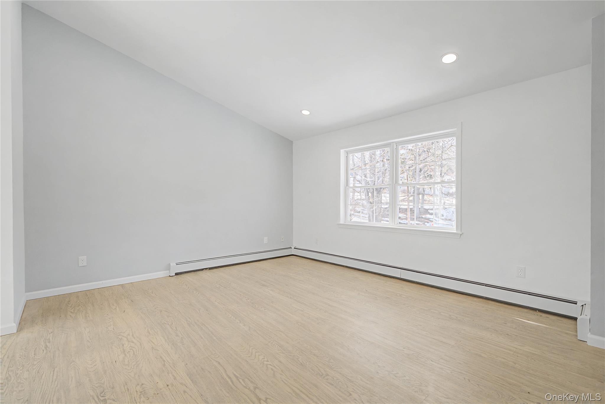 25 Clinton Street Property Photo 8