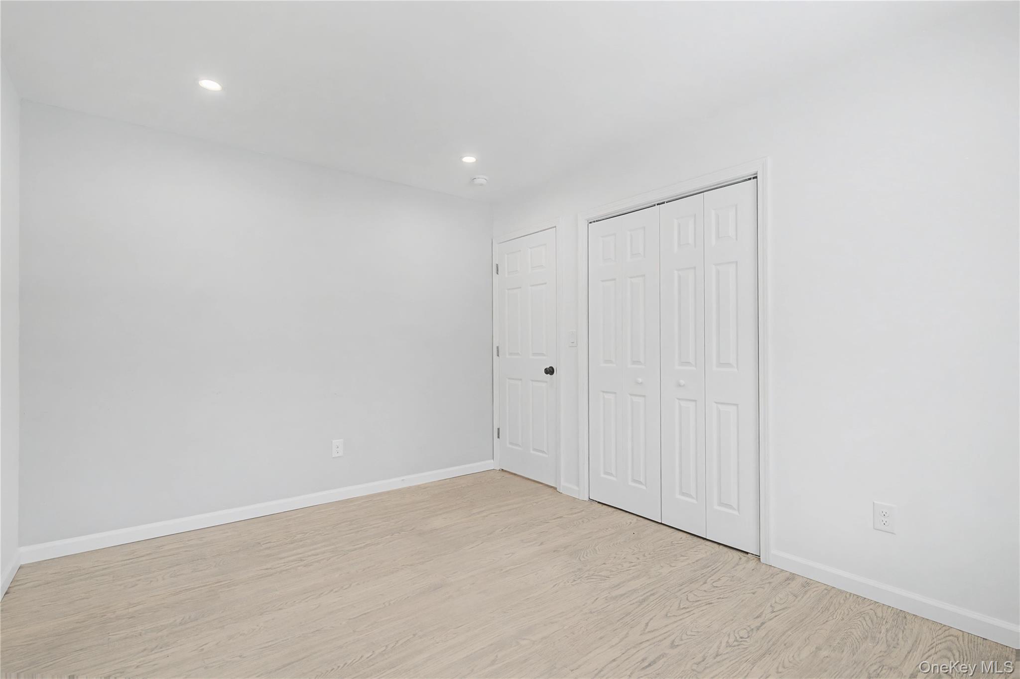 25 Clinton Street Property Photo 25