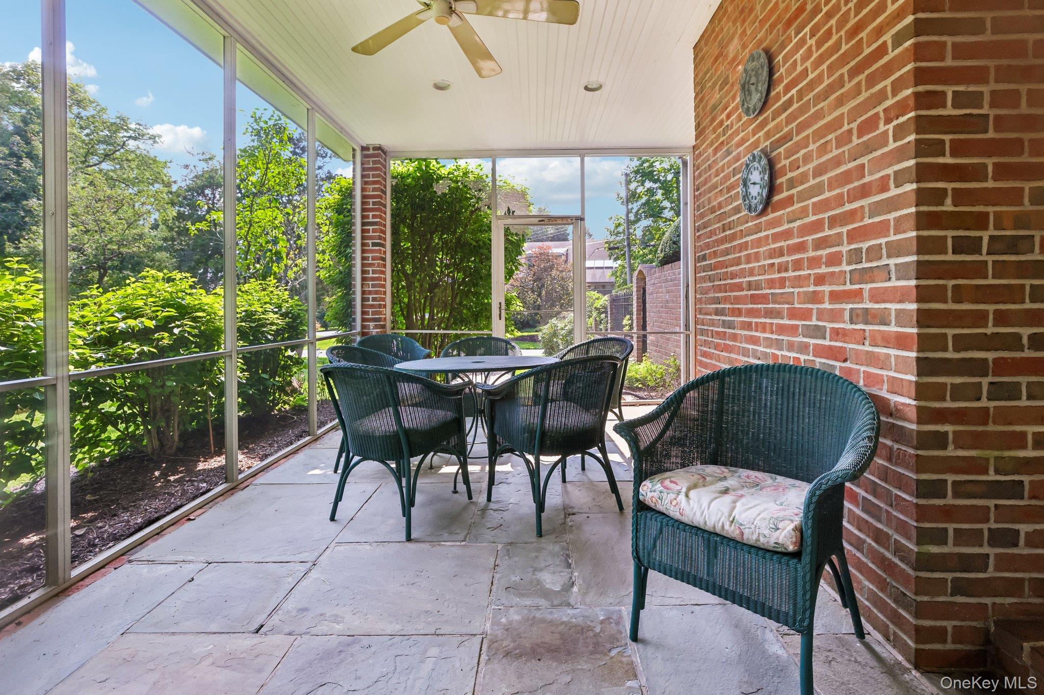 90 Greenhaven Road Property Photo 12
