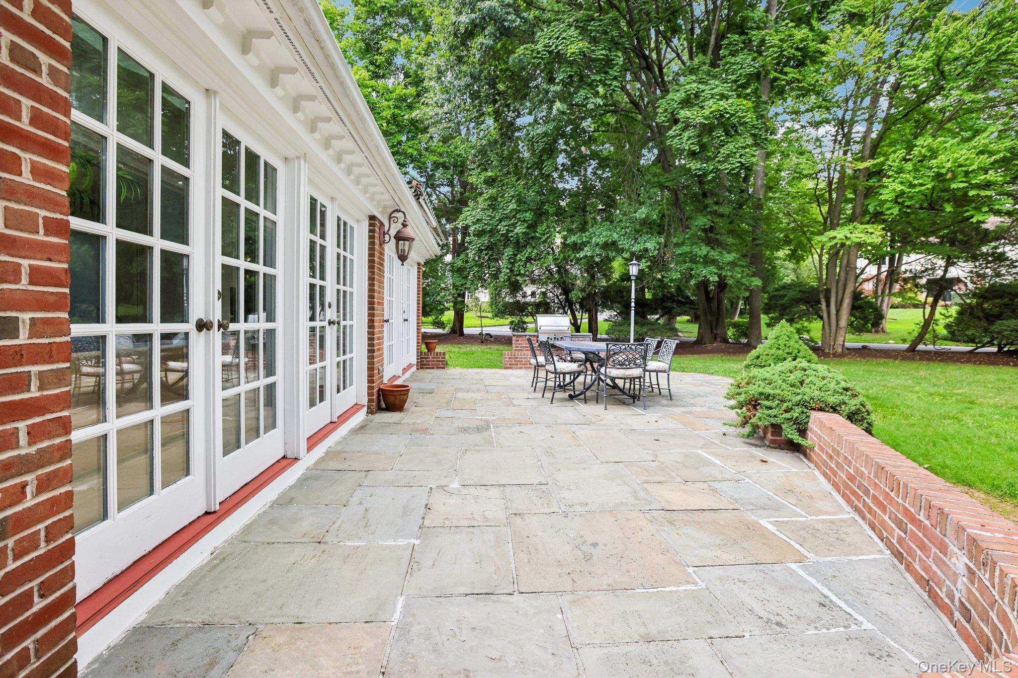 90 Greenhaven Road Property Photo 13
